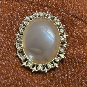 Vintage Gold Tone Moonstone Glass Cabochon Sunburst Brooch